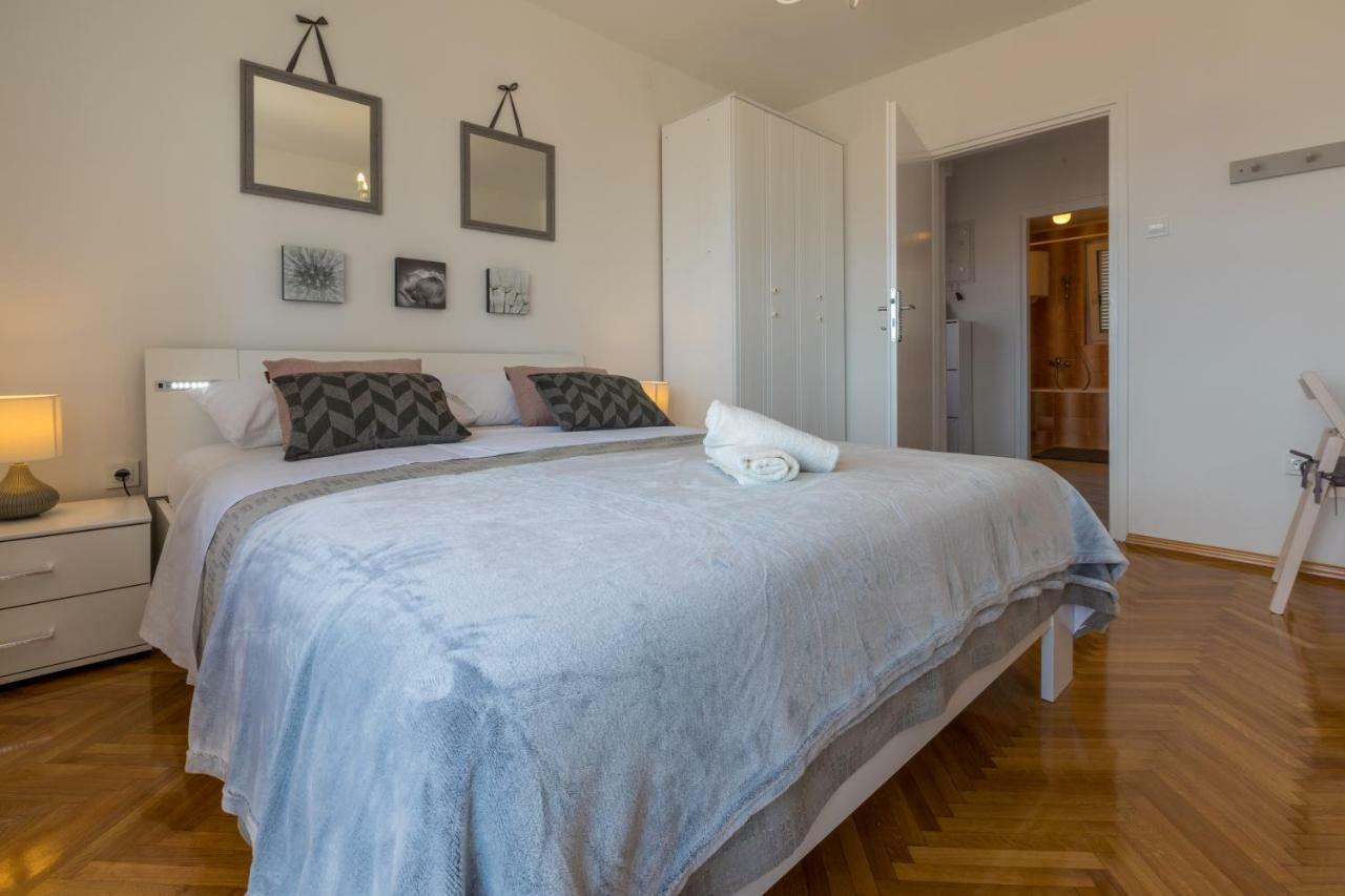 Apartment Ankica L4 ซริกเวนิซา ภายนอก รูปภาพ